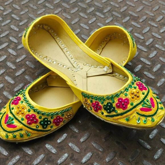 Shoes - Handmade Khusa Yellow Slip On Leather Sole Embroidery Shoes Size 8 read desc